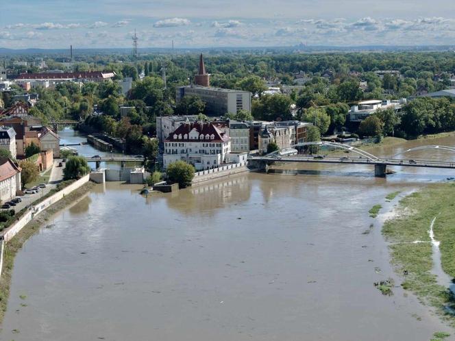 Opole przygotowuje się na fale powodziową. W nocy zostanie ogłoszony alarm przeciwpowodziowy