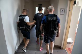 Podpalił kilkadziesiąt pojemników na śmieci w Bydgoszczy. 19-letni piroman jest już w rękach policji