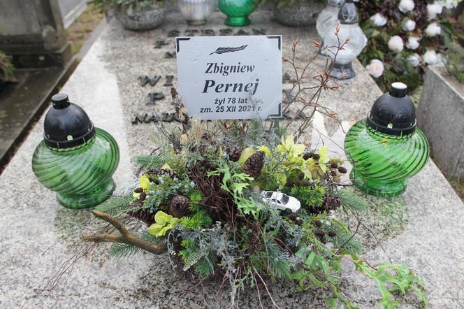 Zbigniew Pernej spoczął na cmentarzu w Warszawie. Pogrzeb odbył się w styczniu