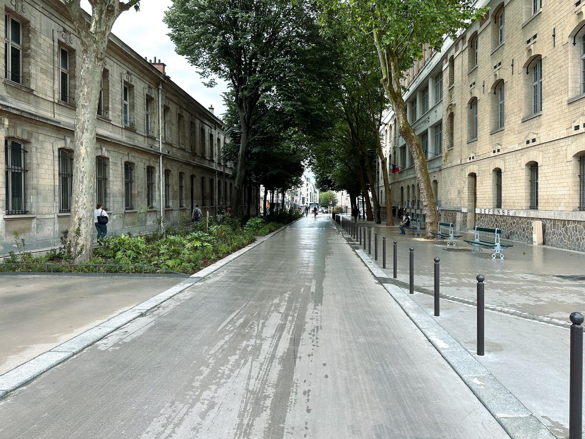 Szkolne ulice w Paryżu