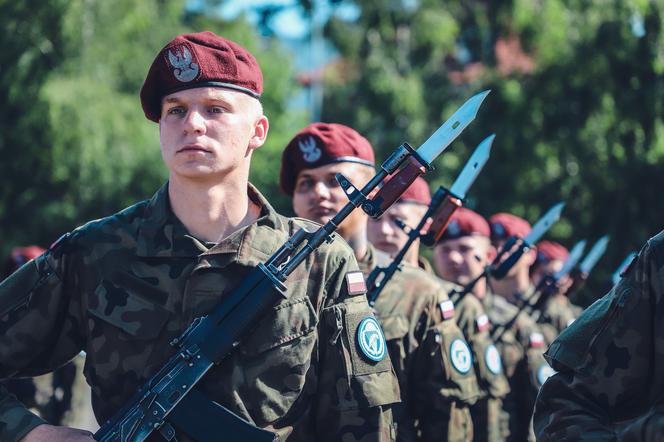 Przysięga w 6. Batalionie Powietrznodesantowym w Gliwicach