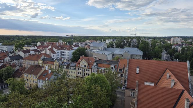 Olsztyn z lotu ptaka. Tak wygląda miasto z wieży ratuszowej