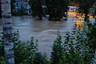 Dramat w powiecie kłodzkim. Za chwilę tama będzie się przelewać 