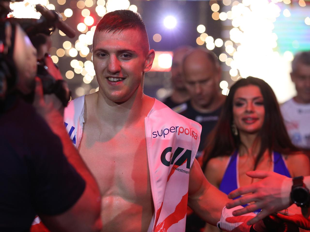 Członek Bokserskiej Galerii Sław chwali Fiodora Czerkaszyna! Pięściarz KnockOut Promotions zbiera świetne recenzje