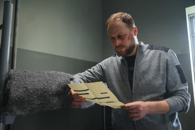 Na Wspólnej odc. 3455. Paweł Wójcik (Grzegorz Kwiecień)