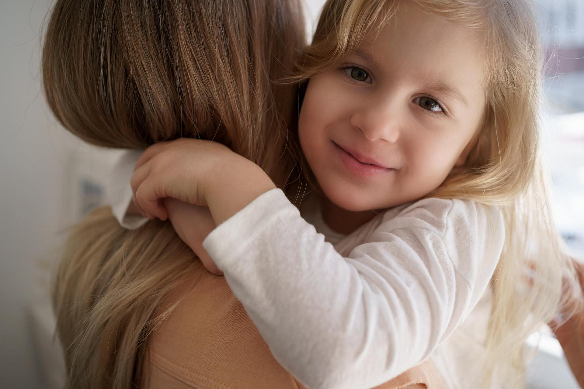 6 Niepozornych Oznak że Dziecko Czuje Się Z Tobą Bezpieczne Jedna Z Nich To Problem Wielu 2789