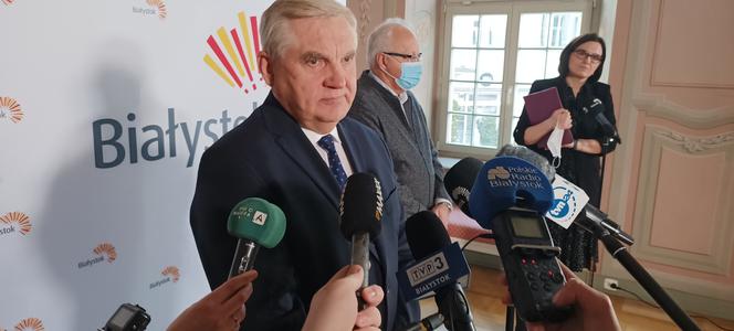 Przeciwnicy szczepień grożą prezydentowi Białegostoku. Tadeusz Truskolaski reaguje na tzw. wyrok śmierci