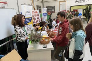 Koniec szkoły podstawowej i co dalej? Miasteczko zawodów w Olsztynie 