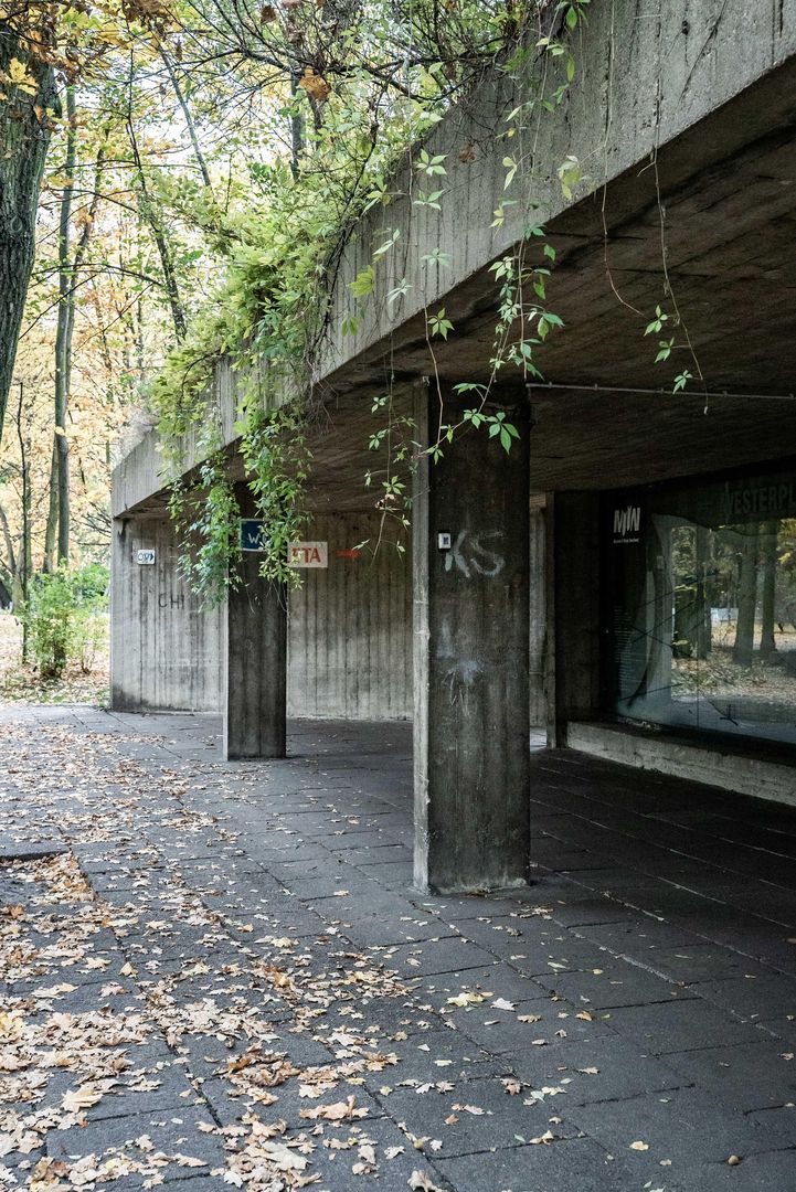 Brutalistyczna wiata: Westerplatte w Gdańsku