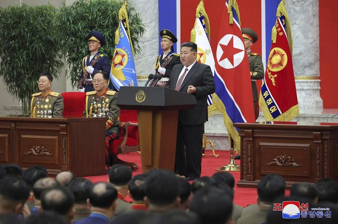 Kim Dzong Un szykuje broń na USA! "Ogromna łódź"