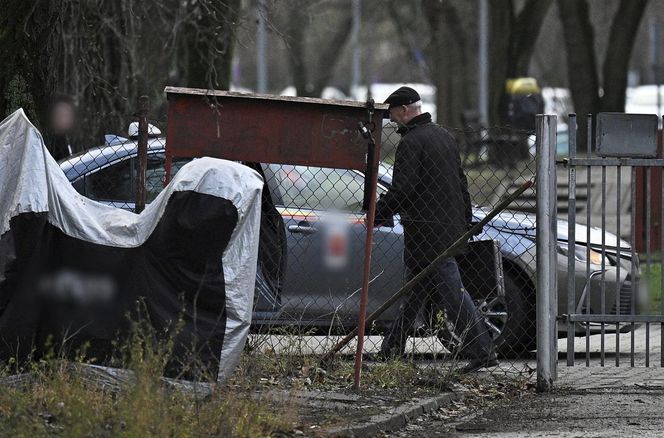 Antoni Macierewicz przesiadł się do taksówki 