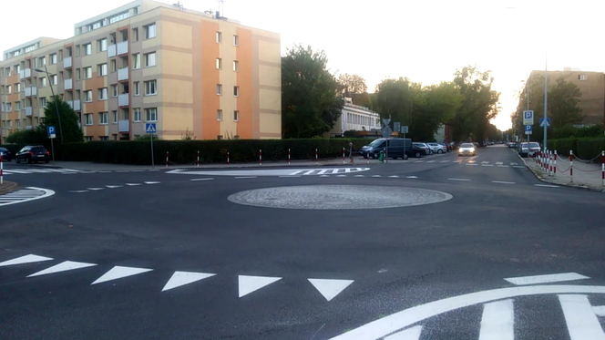 Rondo u zbiegu ulic Wąskiej i Niedziałkowskiego