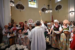 Święcenie pokarmów w kościele pw. św. Anny na Nikiszowcu