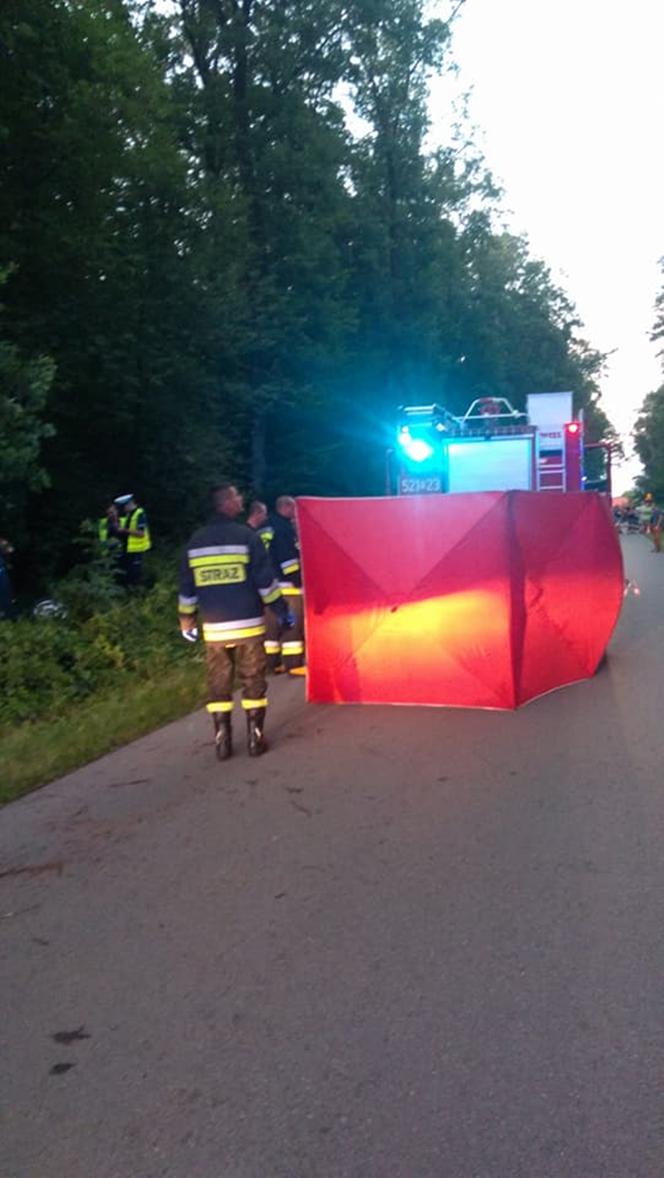 ROZTRZASKAŁ SIĘ, PRÓBUJĄC UNIKNĄĆ NOWOŻEŃCÓW