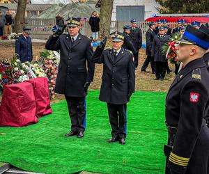 Pogrzeb Bartosza Błyskala. Strażak-nurek zginął podczas poszukiwań Grzegorza Borysa w Gdyni