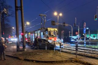 Zderzenie tramwaju z osobówką w Katowicach