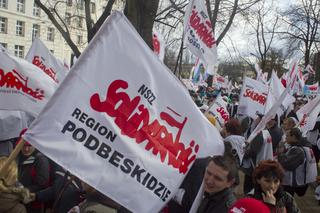 Potężne strajki w Polsce! Chodzi o podwyżki urzędników