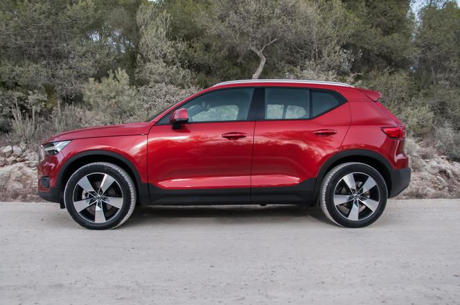 Volvo XC40 D4