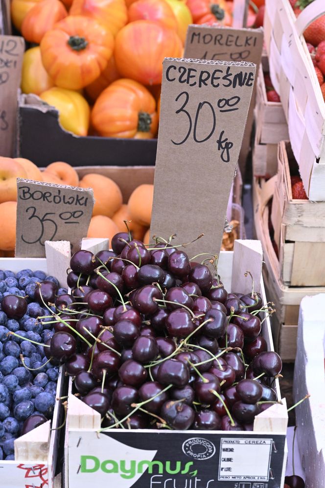  Ceny nowalijek na warszawskich bazarach szokują. Byliśmy i sprawdziliśmy ile trzeba zapłacić