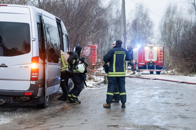 SAMOLOT TRANSPORTOWY SPADŁ W WILNIE