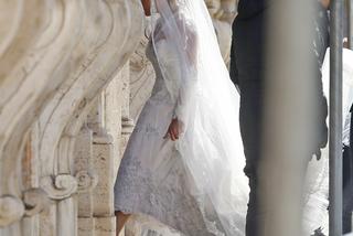 Lady Gaga w sukni ślubnej na planie House of Gucci