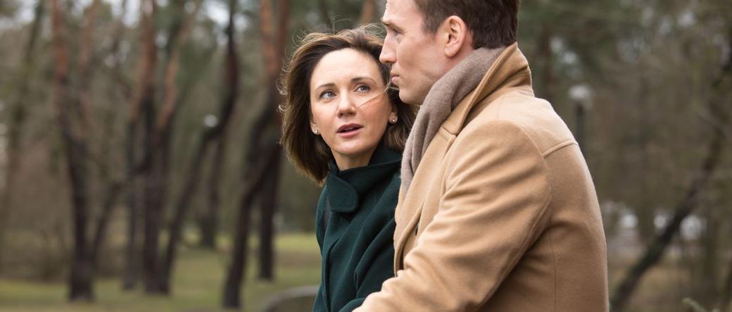 Na dobre i na złe odc. 702. Michał Wilczewski (Mateusz Janicki), Kasia Smuda (Ilona Ostrowska)