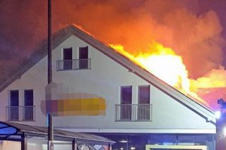 Płońsk. Wielki pożar supermarketu. Cztery pracownice o mało nie straciły życia [ZDJĘCIA]