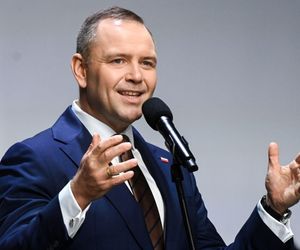 Prezydent Nawrocki spotka się z szefem MSZ Chin. Eksperci: To spotkanie zadecyduje o naszych relacjach na lata 