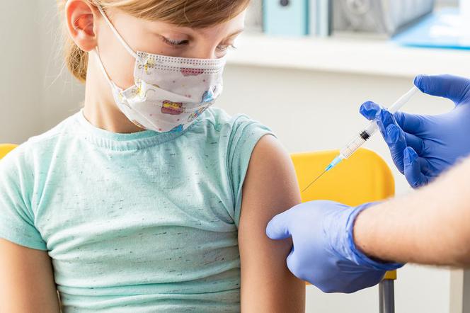 Trwają szczepienia przeciw COVID-19 dla dzieci w wieku 5-11 lat