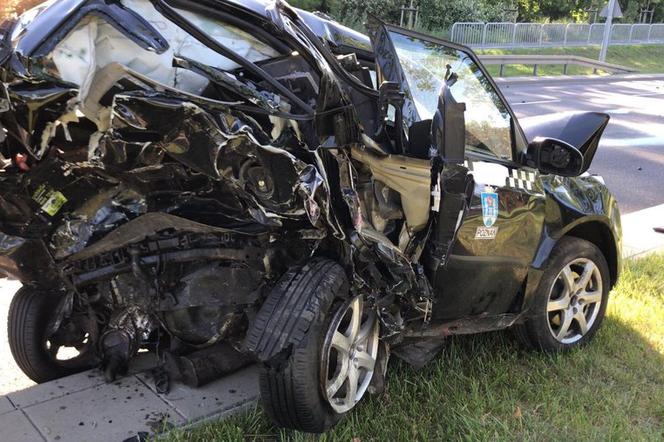 Tragiczny wypadek na ul. Krzywoustego w Poznaniu. Dwie osoby nie żyją