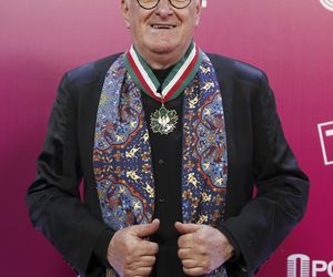 Jacek Cygan nie czuje się seniorem. Ja w ogóle nie czuję, że jestem starszym człowiekiem