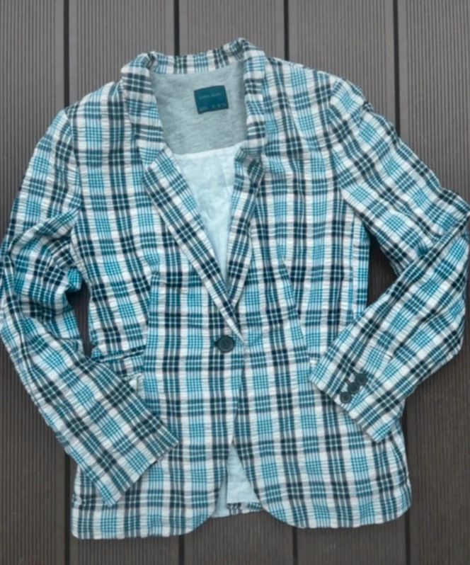 Małgorzata Socha handluje ubraniami 