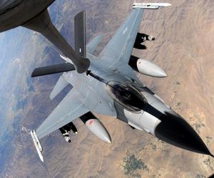 Tankowanie F-16C