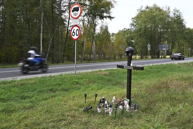 Minął ponad rok od wypadku w Sowiej Woli. Rodzina zmarłego motocyklisty: "Czujemy się skrzywdzeni"