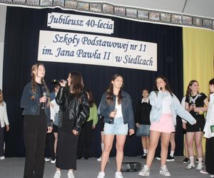 Jubileusz 40-lecia połączony był ze świętem szkoły, ponieważ obchodzi ona również 28. rocznicę nadania imienia.