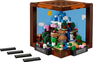 LEGO Minecraft 2024: Crafting Table