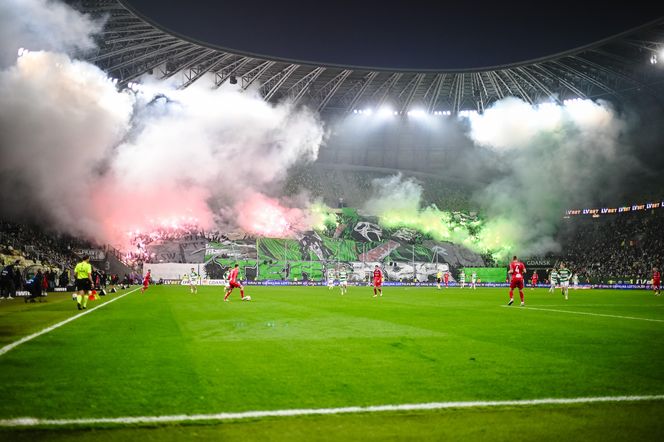 Lechia Gdańsk - Widzew Łódź: Zdjęcia kibiców z meczu 15. kolejki PKO BP Ekstraklasy