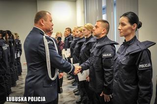 Ślubowanie nowych policjantów w Komendzie Wojewódzkiej Policji w Gorzowie Wlkp.