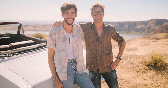 Alvaro Soler i David Bisbal idą pod prąd z pozytywną energią! Ich utwór podnosi temperaturę!
