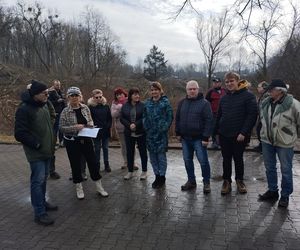 Kontrowersyjna wycinka drzew pod trasę N-Ś w Rudzie Śląskiej. Mieszkańcy: to jest fałszerstwo na duża skalę, to skandal