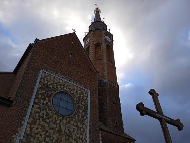 Żywa szopka przy Parafii Matki Bożej Dobrej Rady. Trzymali w niej kota i wiewiórkę w klatce