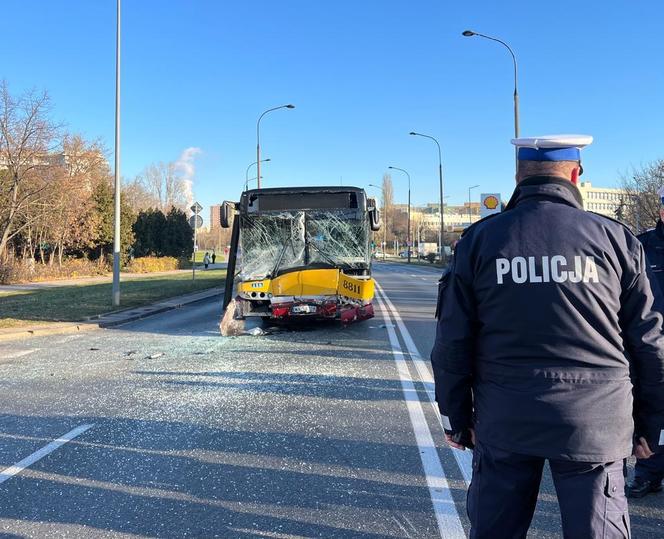 Wypadek autobusu w Warszawie