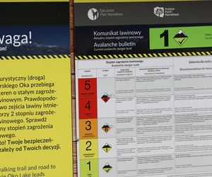 Śnieg w Tatrach. TOPR ogłosił pierwszy stopień zagrożenia lawinowego