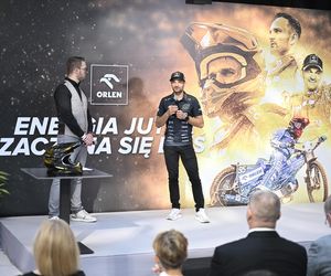 Bartosz Zmarzlik przekazał motocykl 11-letniemu Kubie