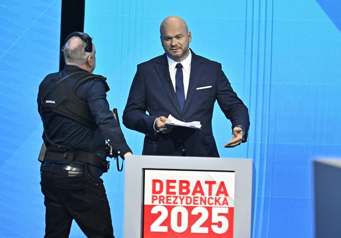 Relacjonujemy starcie Rafała Trzaskowskiego i Karola Nawrockiego