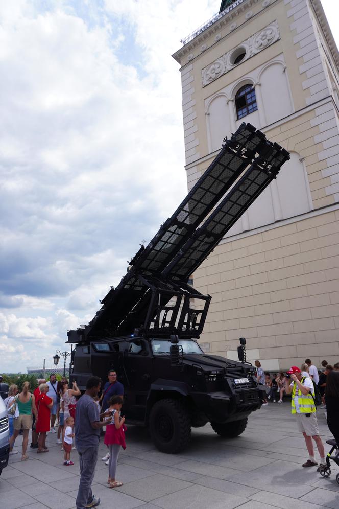 Święto Policji 2024. Uroczystości na placu Zamkowym w Warszawie