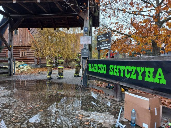 Duże straty po pożarze na Ranczo Smyczyna. „Mamy szereg umów z naszymi gośćmi i zamierzamy się z nich wywiązać”