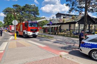 Pilna ewakuacja szkoły, na stołówce wybuchł pożar! Dziesiątki strażaków w akcji