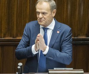 Iskrzy między Donaldem Tuskiem a Karolem Nawrockim