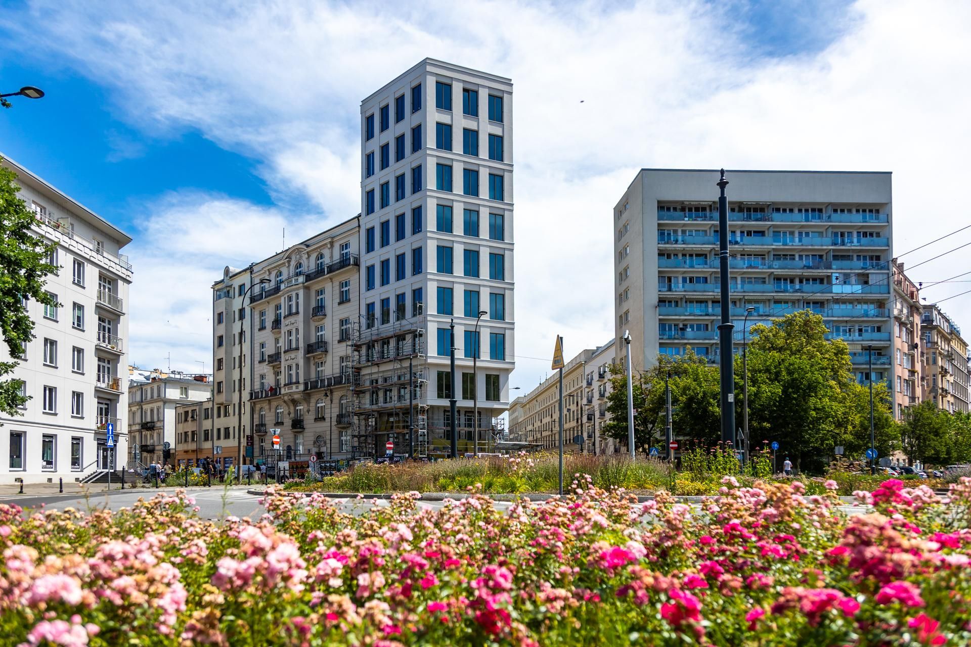 Dawny „szkieletor” przy placu Politechniki 4 w Warszawie